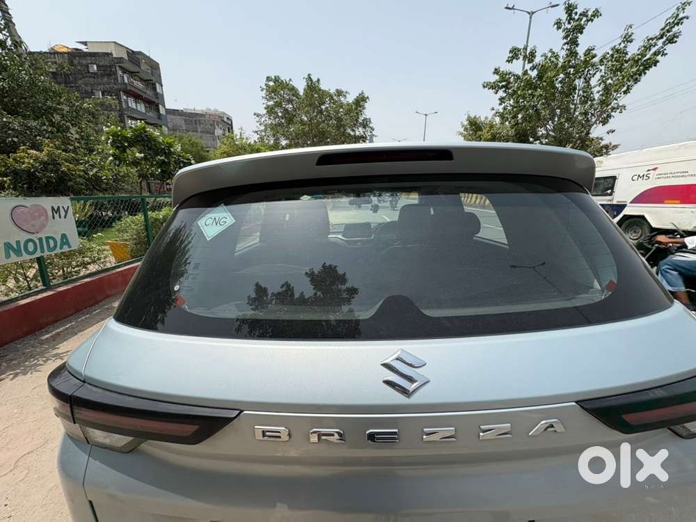 Maruti Brezza Vxi 2024