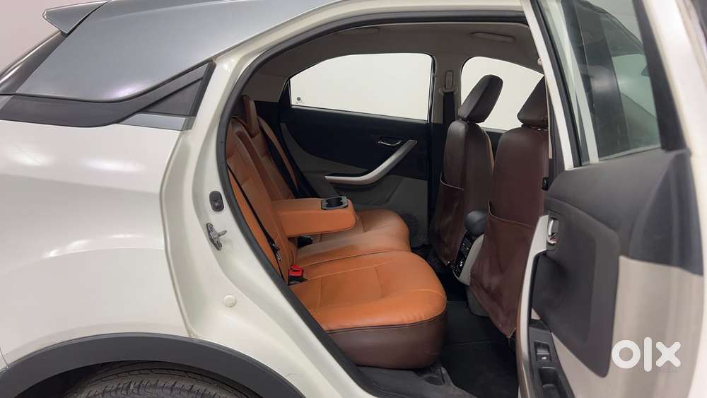 Tata Nexon 1.2 Revotron Xza Plus (o) Dual Tone, 2018, Diesel