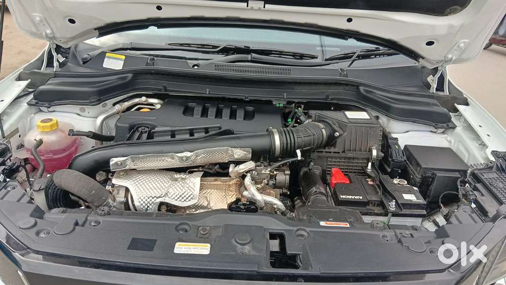 Mahindra Xuv 3xo Ax5 1.5 Diesel Autoshift Plus, 2026, Diesel