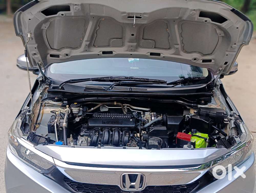 Honda Amaze 2nd Gen Vx, 2021, Petrol