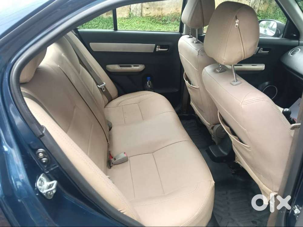 Maruti Dzire Zxi Petrol 2011 Model