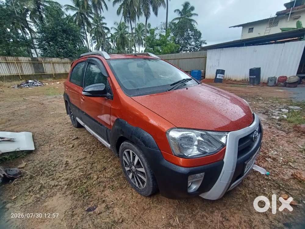 Toyota Etios Cross G 2014