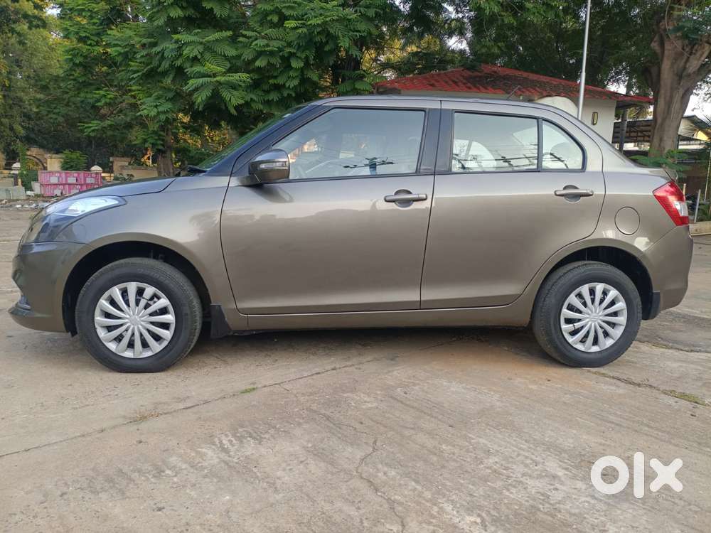Maruti Suzuki Swift Dzire Vxi Optional, 2016, Petrol