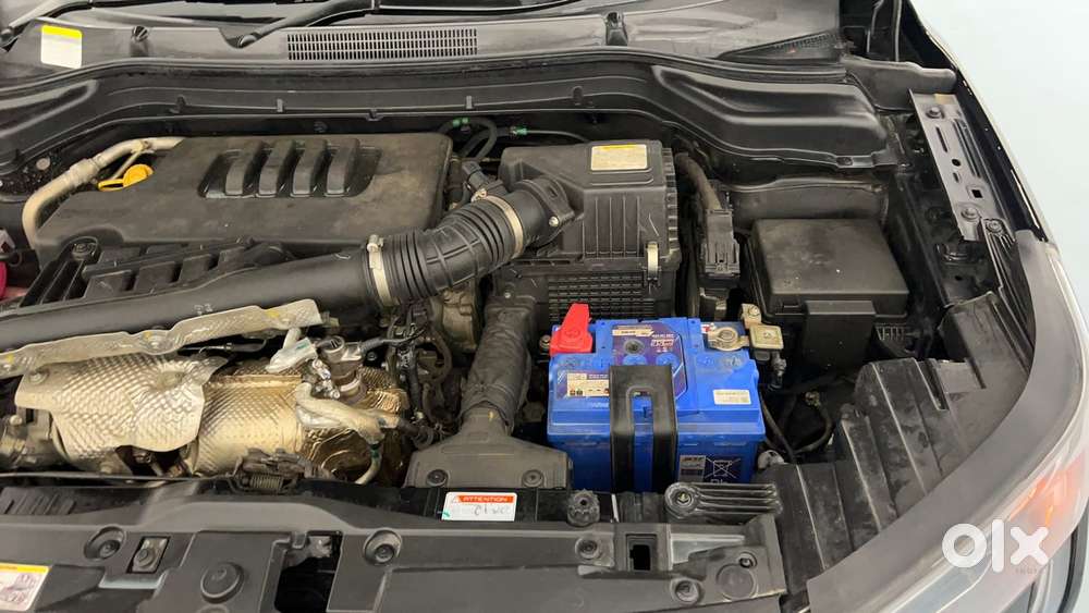 Mahindra Xuv300 W8 Option Diesel, 2023, Diesel