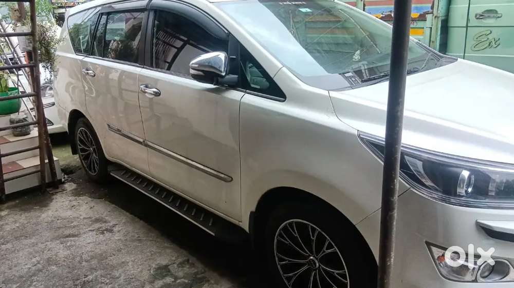 Toyota Innova Crysta 2018 Diesel Manual
