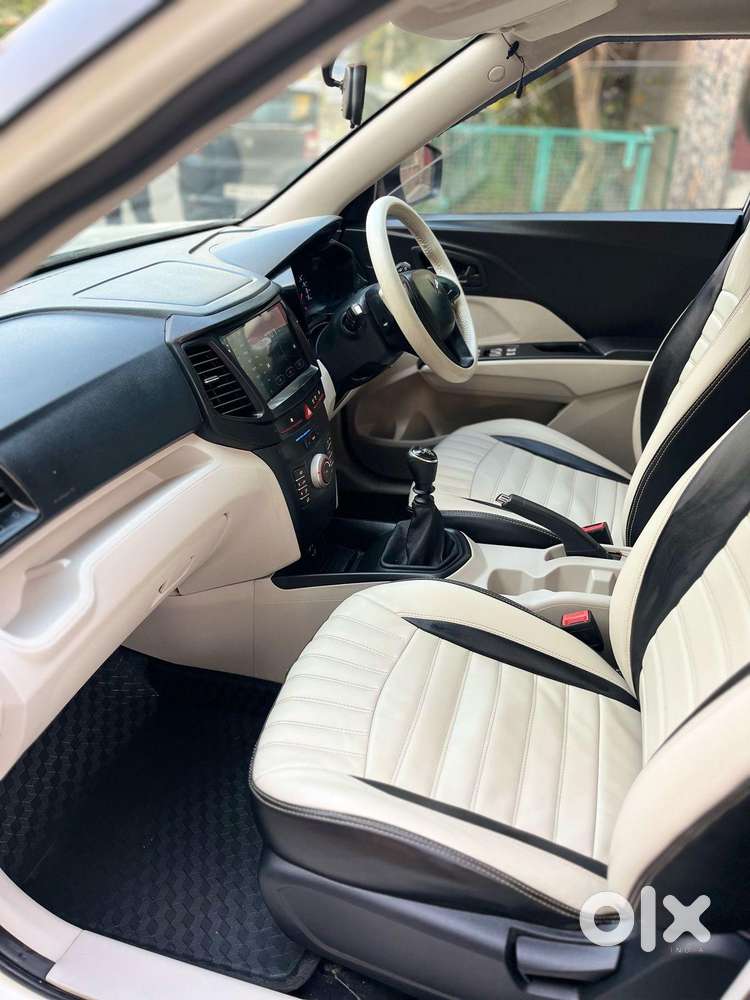 Mahindra Xuv300 W4, 2022, Petrol