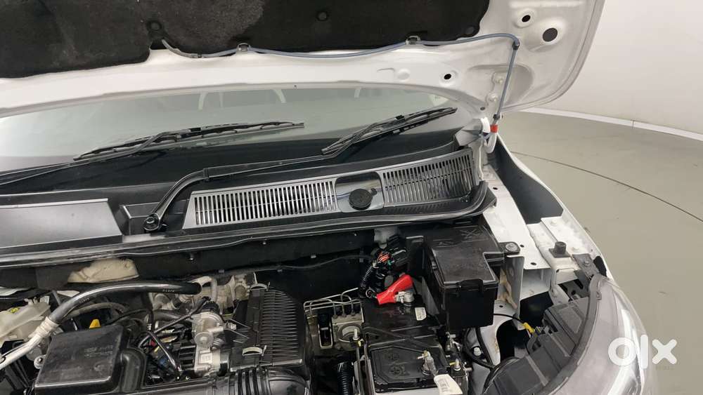 Renault Triber Rxz, 2022, Petrol