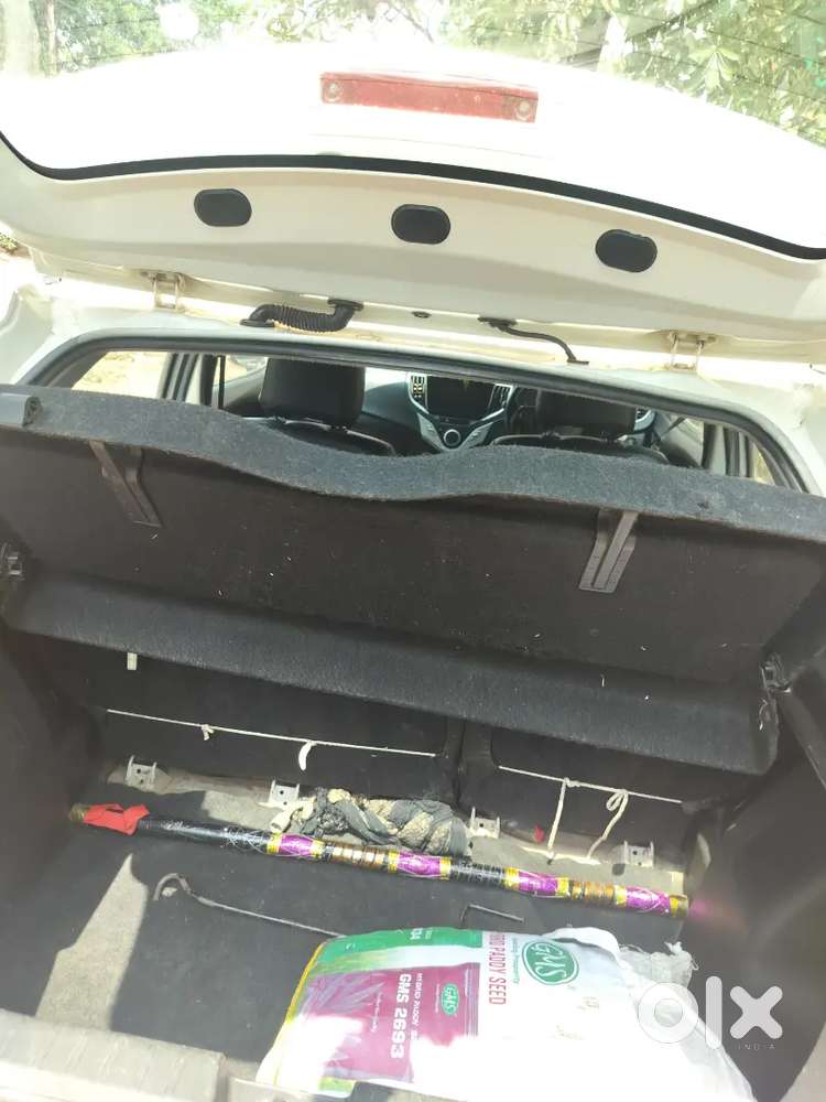 Mujhe Paison Ki Bahut Avashyakta Hai Gadi Bahut Acchi Hai