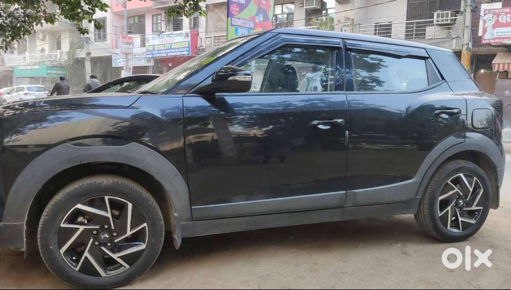 Mahindra Xuv 3xo Black In Excellent Condition