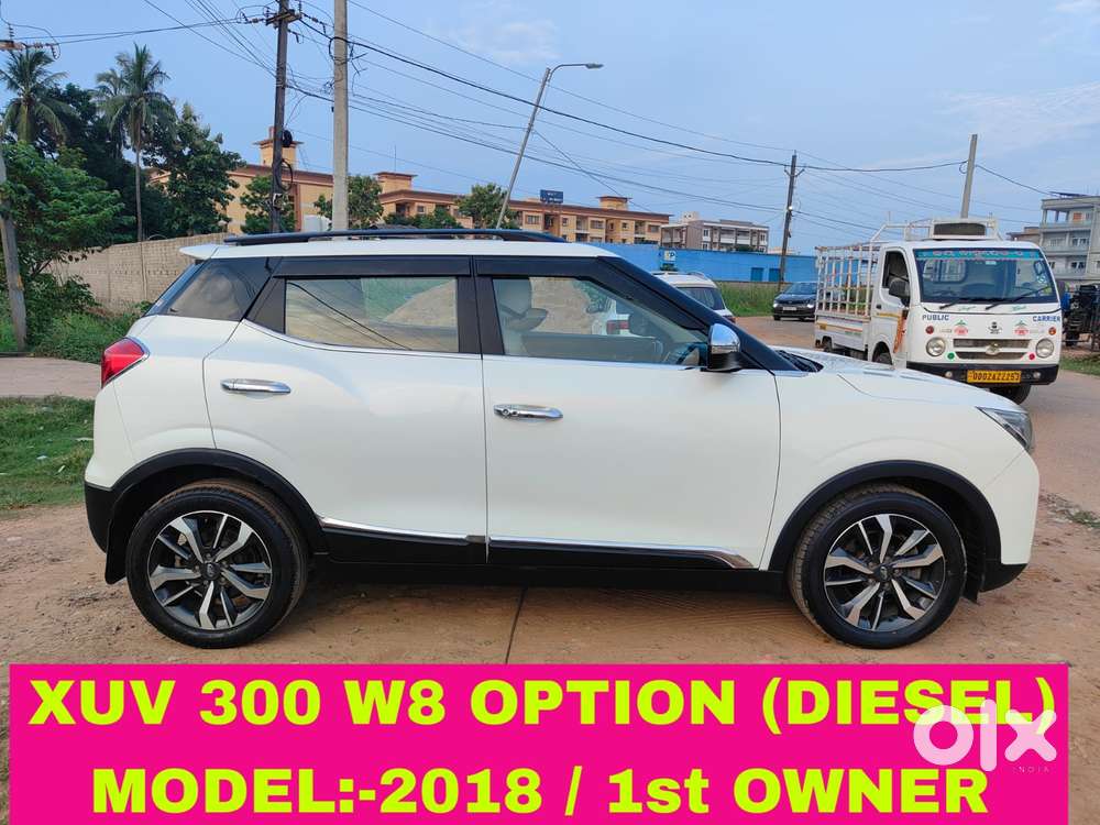 Mahindra Xuv300 W8 Option Diesel, 2022, Diesel