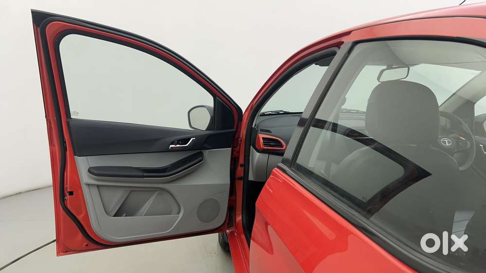 Tata Tiago Xza Plus Dual Tone, 2021, Petrol