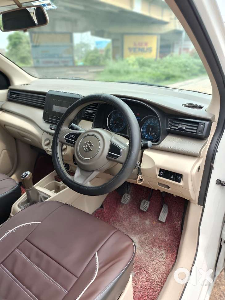 Maruti Suzuki Ertiga Vxi Petrol, 2022, Petrol