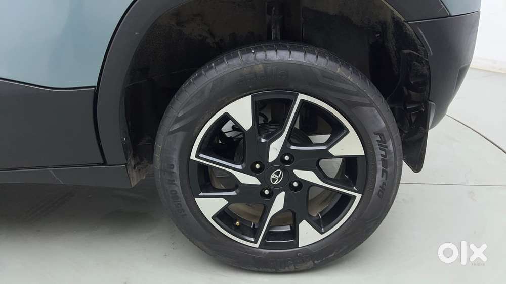 Tata Punch Creative Amt, 2022, Petrol