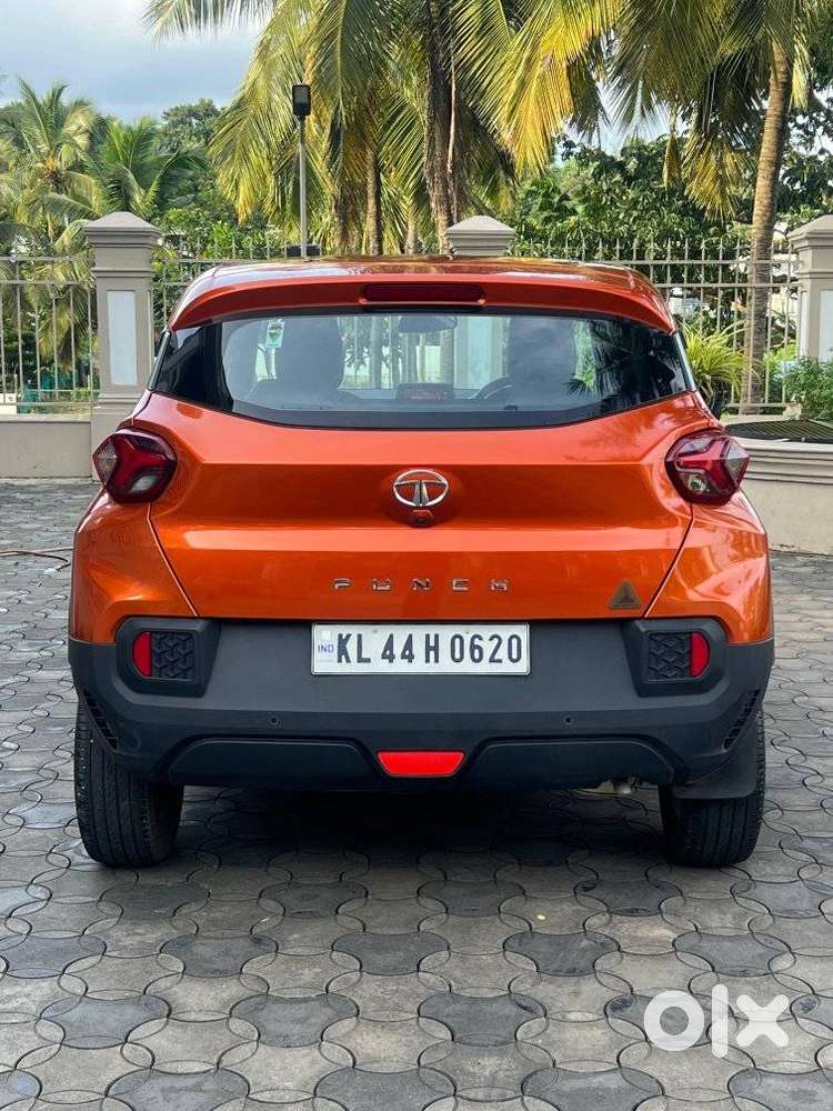 Tata Punch Accomplished, 2022, Petrol