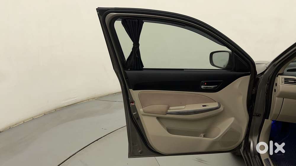 Maruti Suzuki Dzire 1.2 Zxi, 2023, Petrol