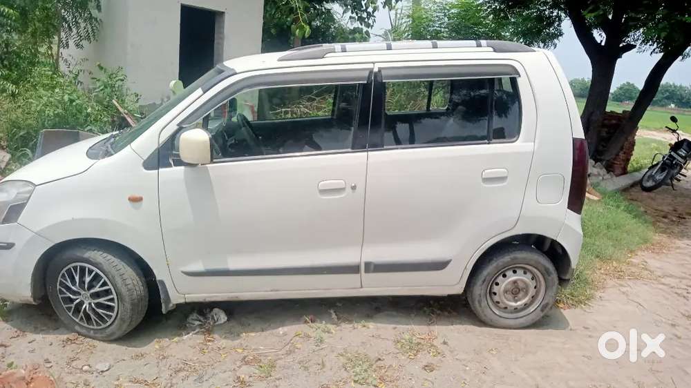 Maruti Suzuki Wagon R Lxi 2011