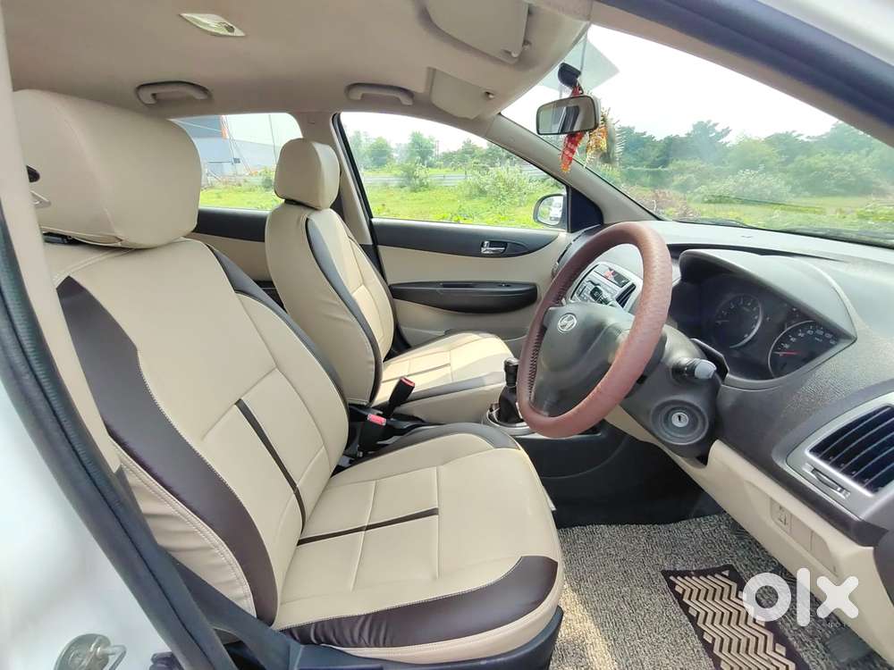 Hyundai I20 Magna 1.2 Mt, 2014, Petrol