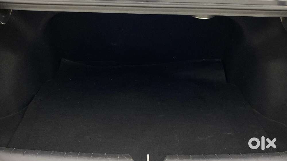 Hyundai Verna 1.5 Sx (o) Ivt, 2023, Petrol