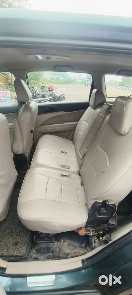 Mahindra Marazzo