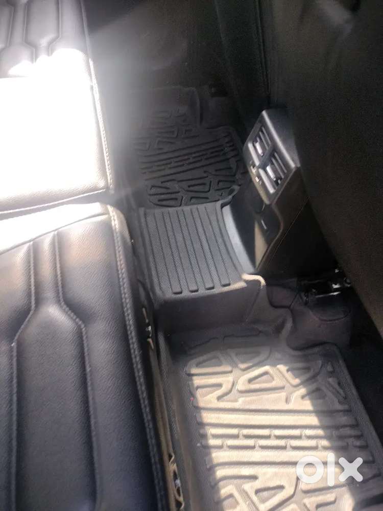 Maruti Suzuki Brezza 2025 Petrol 27500 Km Driven