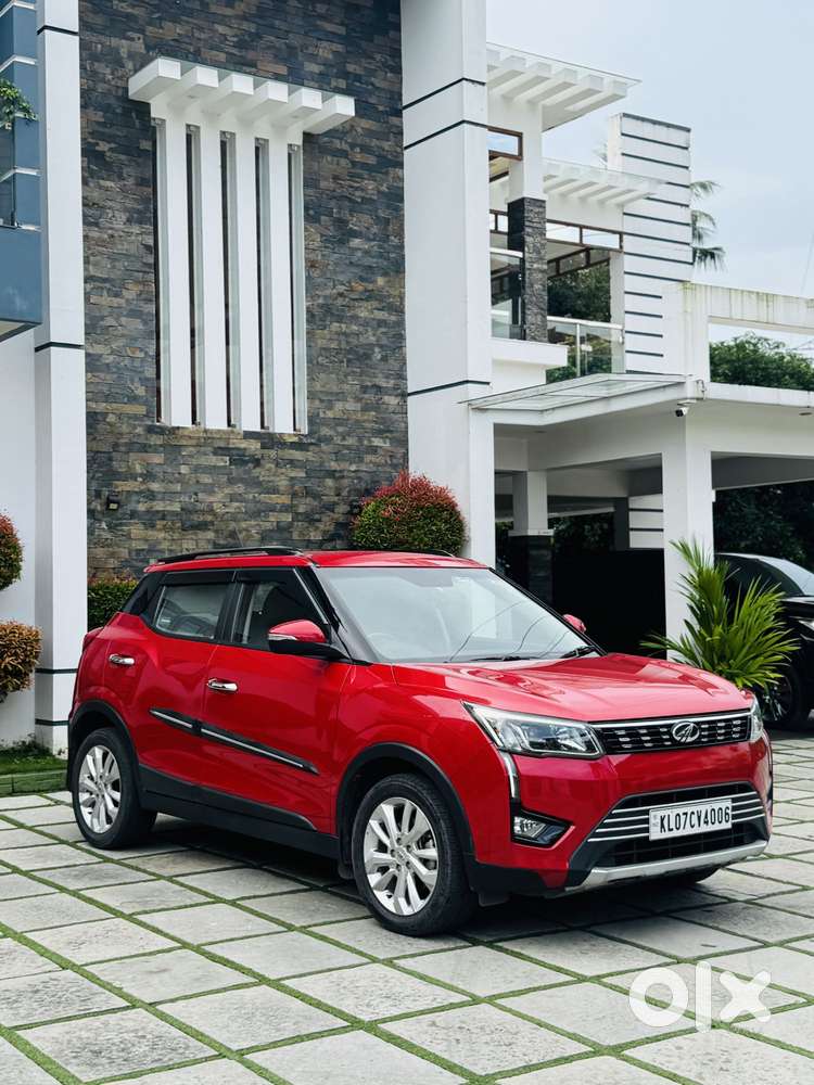 Mahindra Xuv300 W8, 2020, Petrol