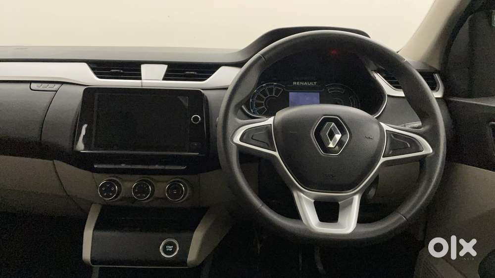 Renault Triber Rxz, 2021, Petrol