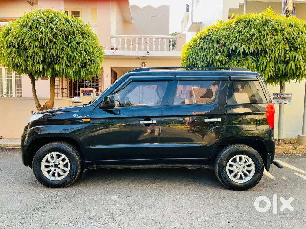 Mahindra Tuv 300 T8 Amt (automatic), 2016, Diesel