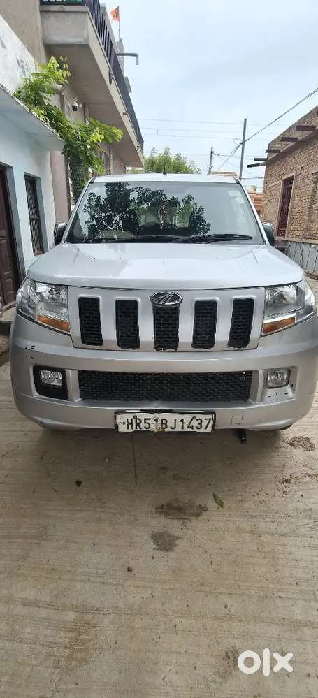 Mahindra Tuv 300 2016