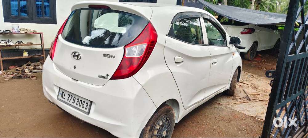 Hyundai Eon 2012 Petrol 76000 Km Driven