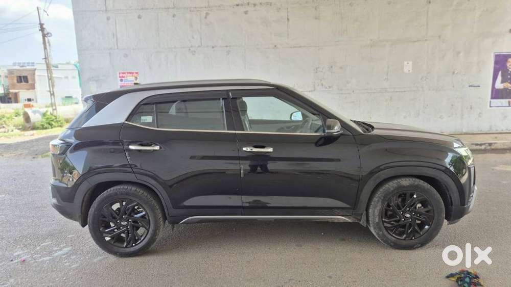 Hyundai Creta 1.5 S Plus Knight Petrol, 2025, Petrol