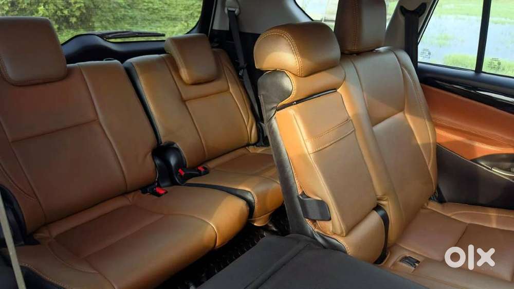 Toyota Innova Crysta 2017 Diesel 44900 Km Driven