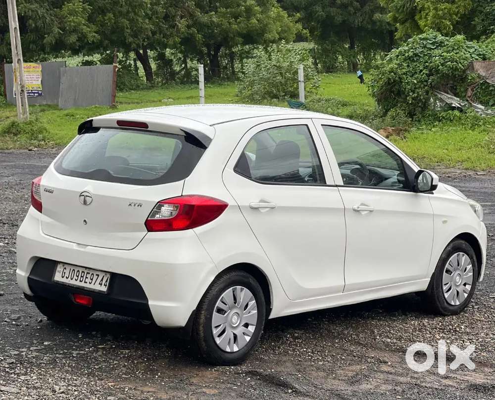 Tata Tiago Revotron 2018