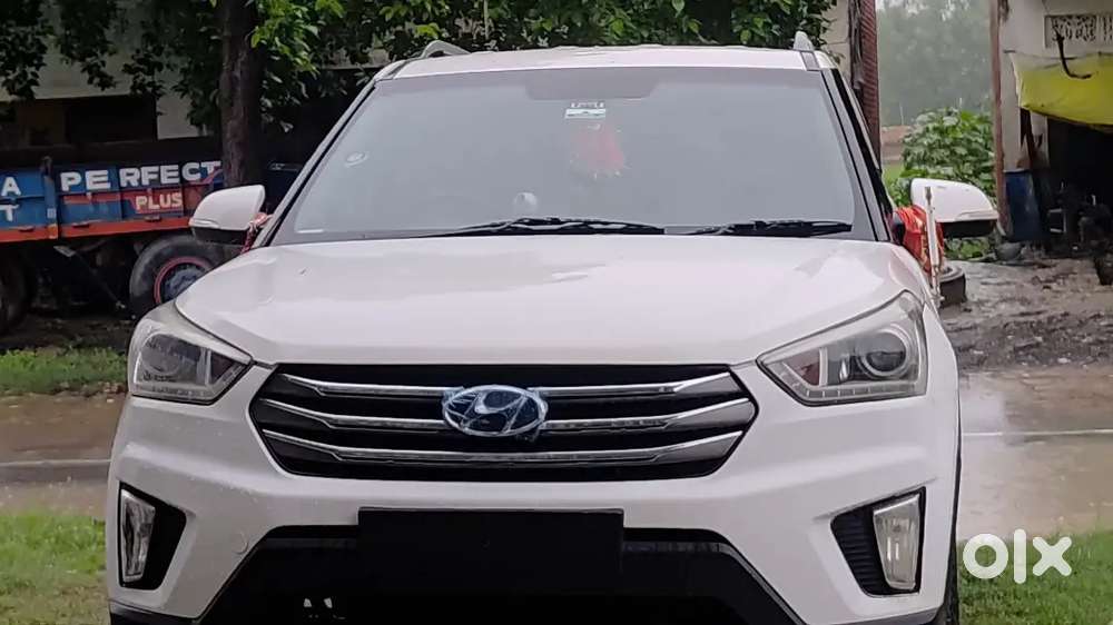 Hyundai Creta 1.6 Sx Petrol 2016/ ( 7 Seater Car Leni Hai )