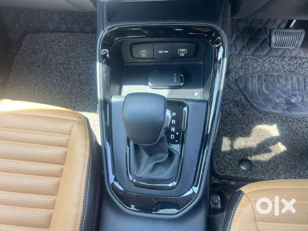 Kia Sonet Htk G, 2024, Petrol