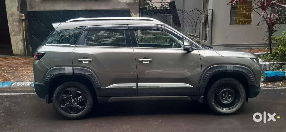 Maruti Suzuki Brezza 1.5 Zxi Smart Hybrid, 2023, Petrol