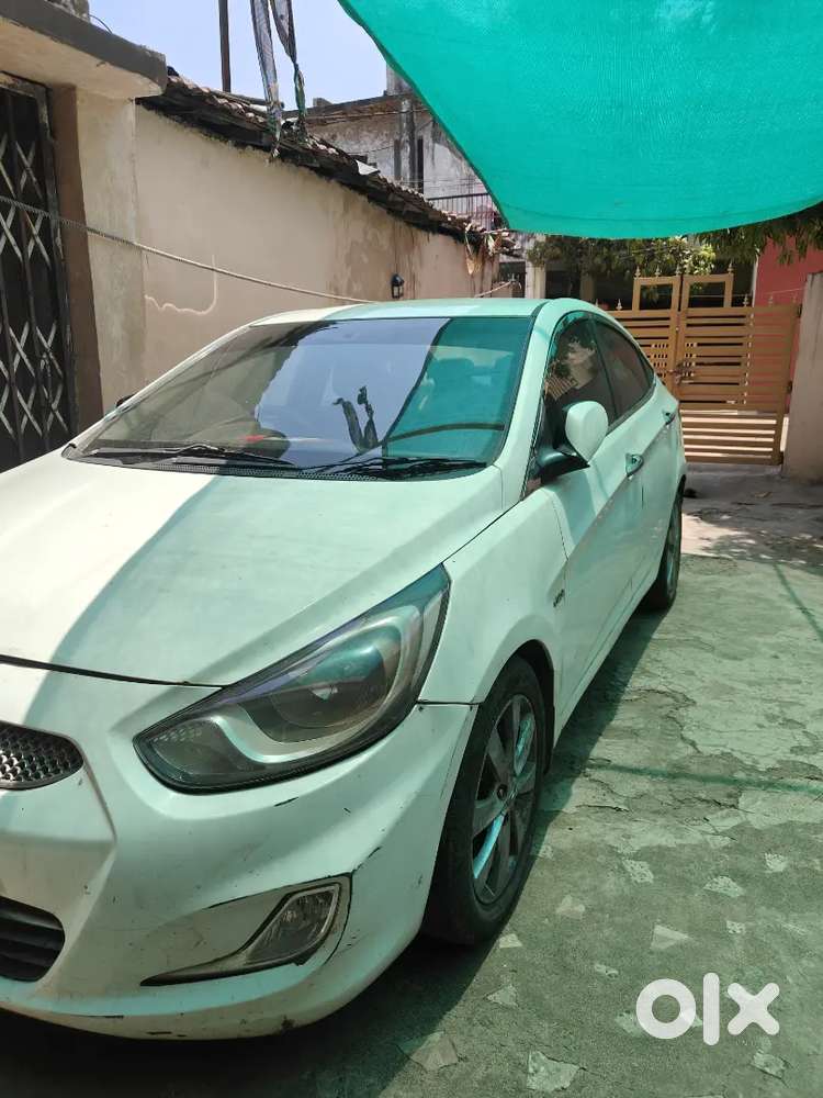 Hundai Verna 1.6