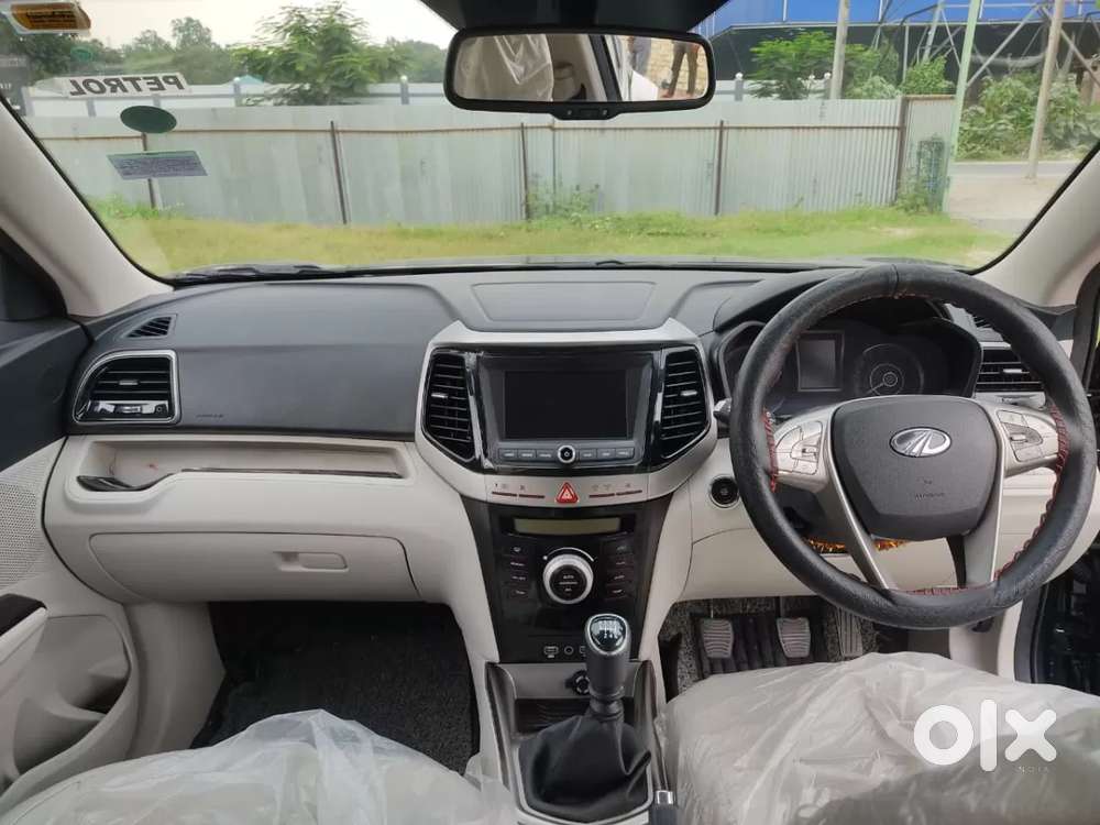 Mahindra Xuv300 W8 Option, 2022, Petrol