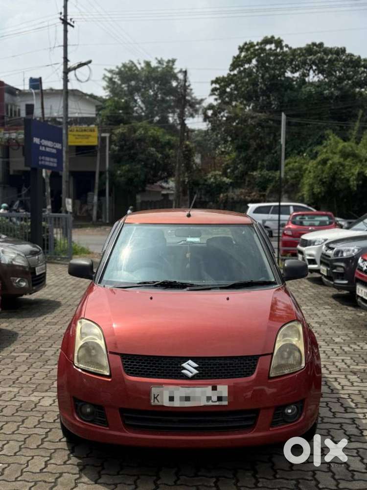 Maruti Suzuki Swift 1.2 Vxi (o), 2009