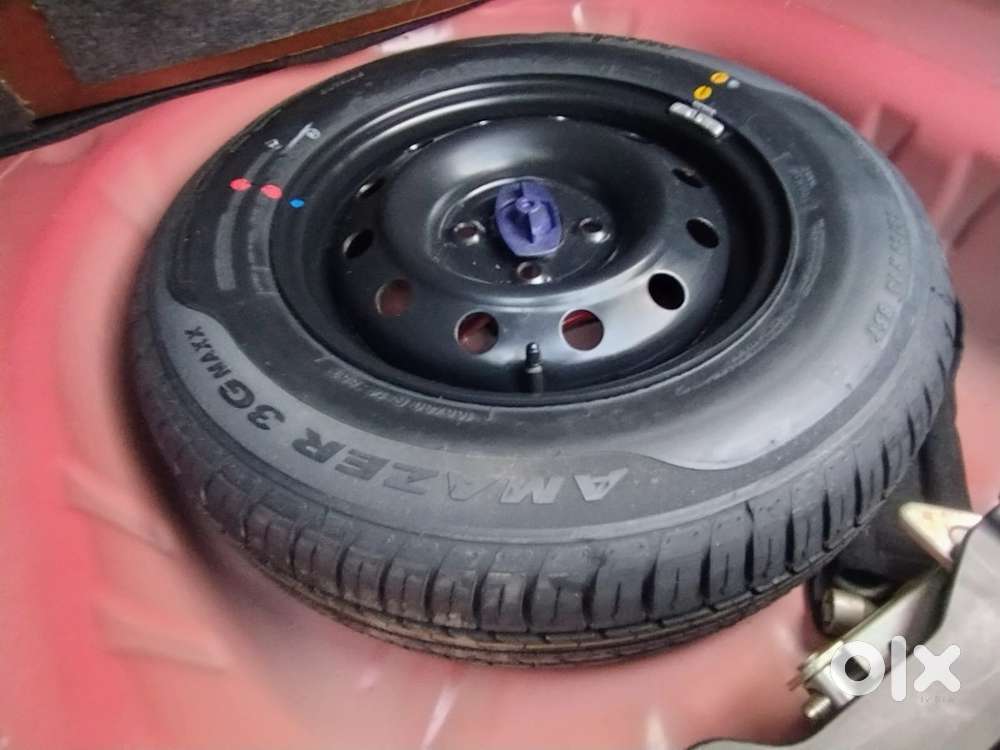 Maruti Suzuki Dzire Vxi Ags, 2021, Petrol