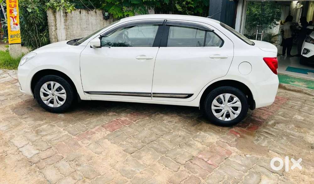 Maruti Suzuki Dzire 1.2 Vxi, 2021, Petrol