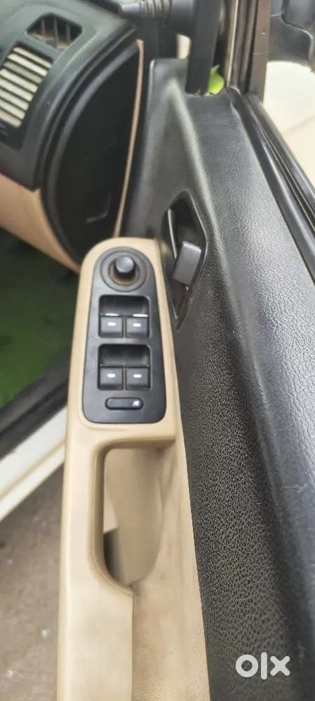 Tata Indica Vista 2011 Diesel 119298 Km Driven 5 Allowys