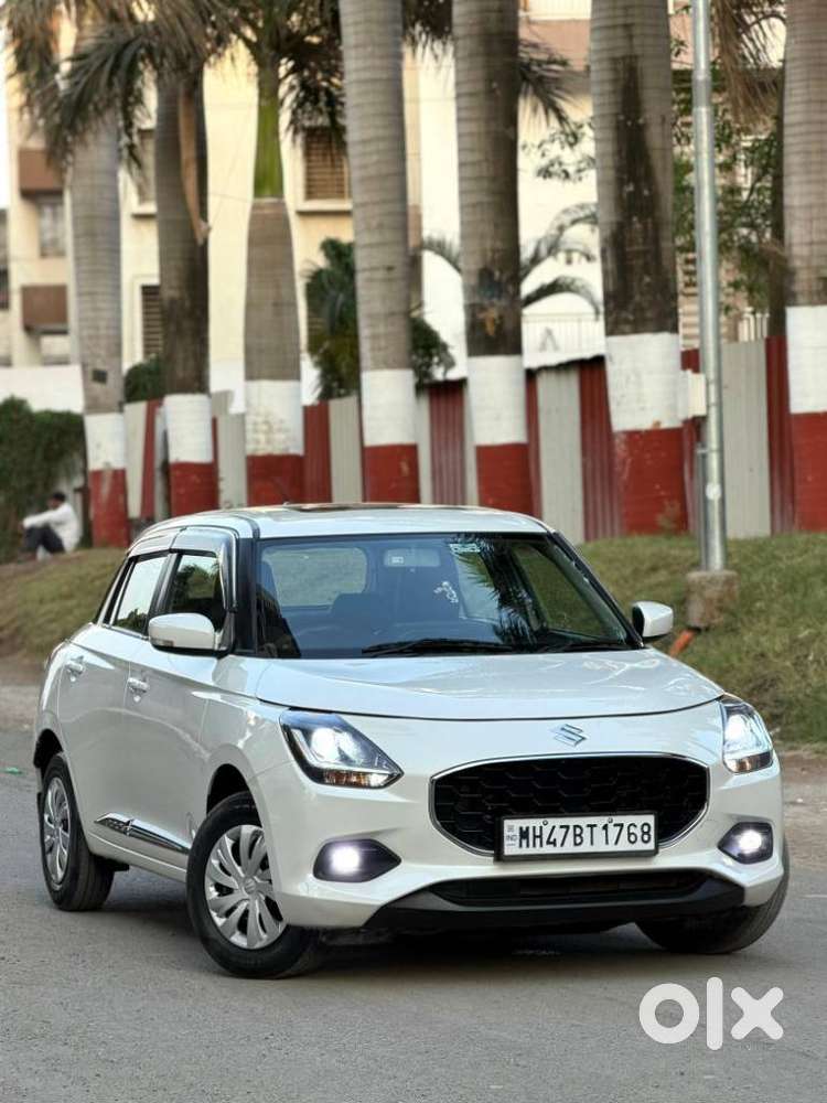 Maruti Suzuki Swift Vxi + Manual, 2024, Petrol