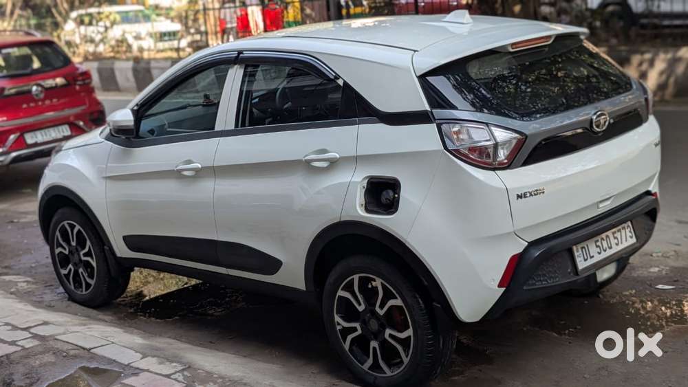 Tata Nexon 1.2 Revotron Xma Amt (s), 2019, Petrol