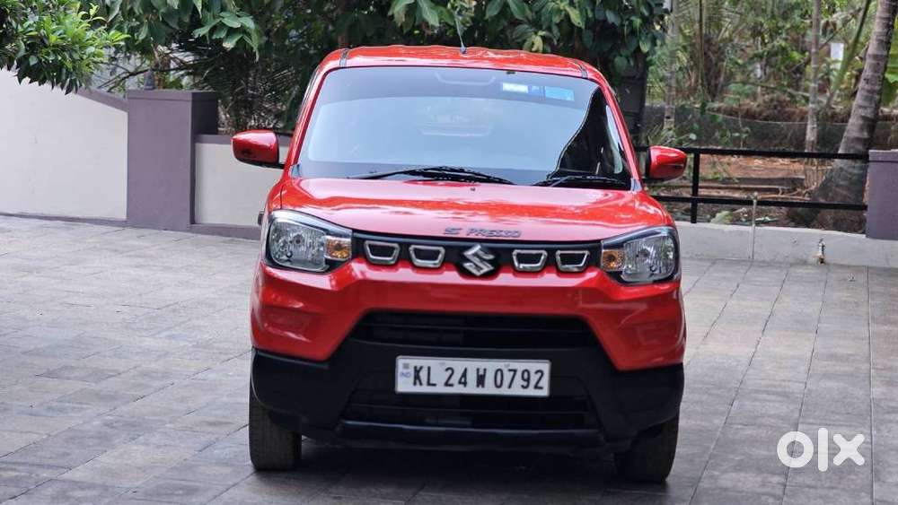 Maruti Suzuki S-presso Vxi Plus, 2022, Petrol