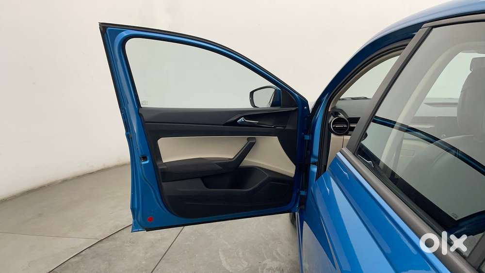 Skoda Slavia Ambition 1.5l Tsi Mt, 2023, Petrol