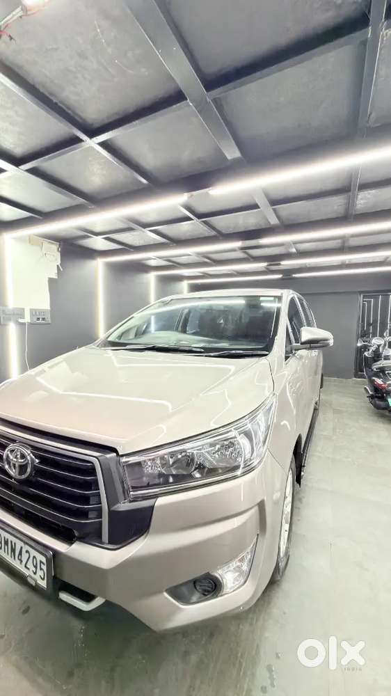 Toyota Innova Crysta 2023.