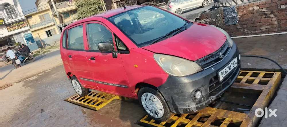 Maruti Suzuki Zen Estilo 2011