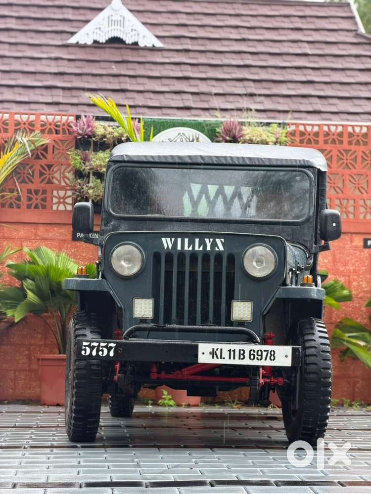 Mahindra Jeep 1993