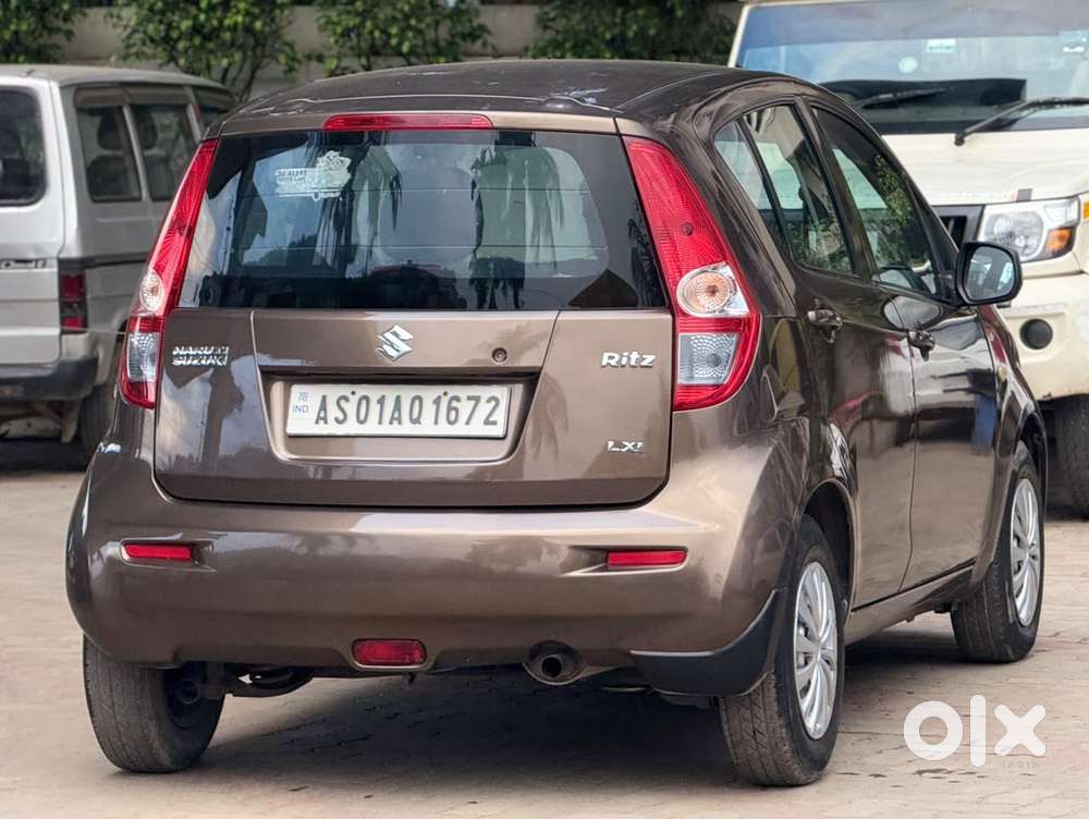 Maruti Suzuki Ritz Lxi, 2010, Petrol