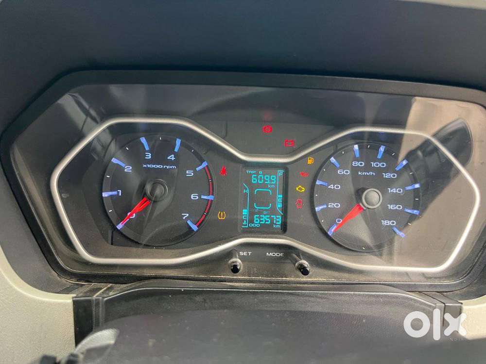 Mahindra Scorpio S10, 2016, Diesel